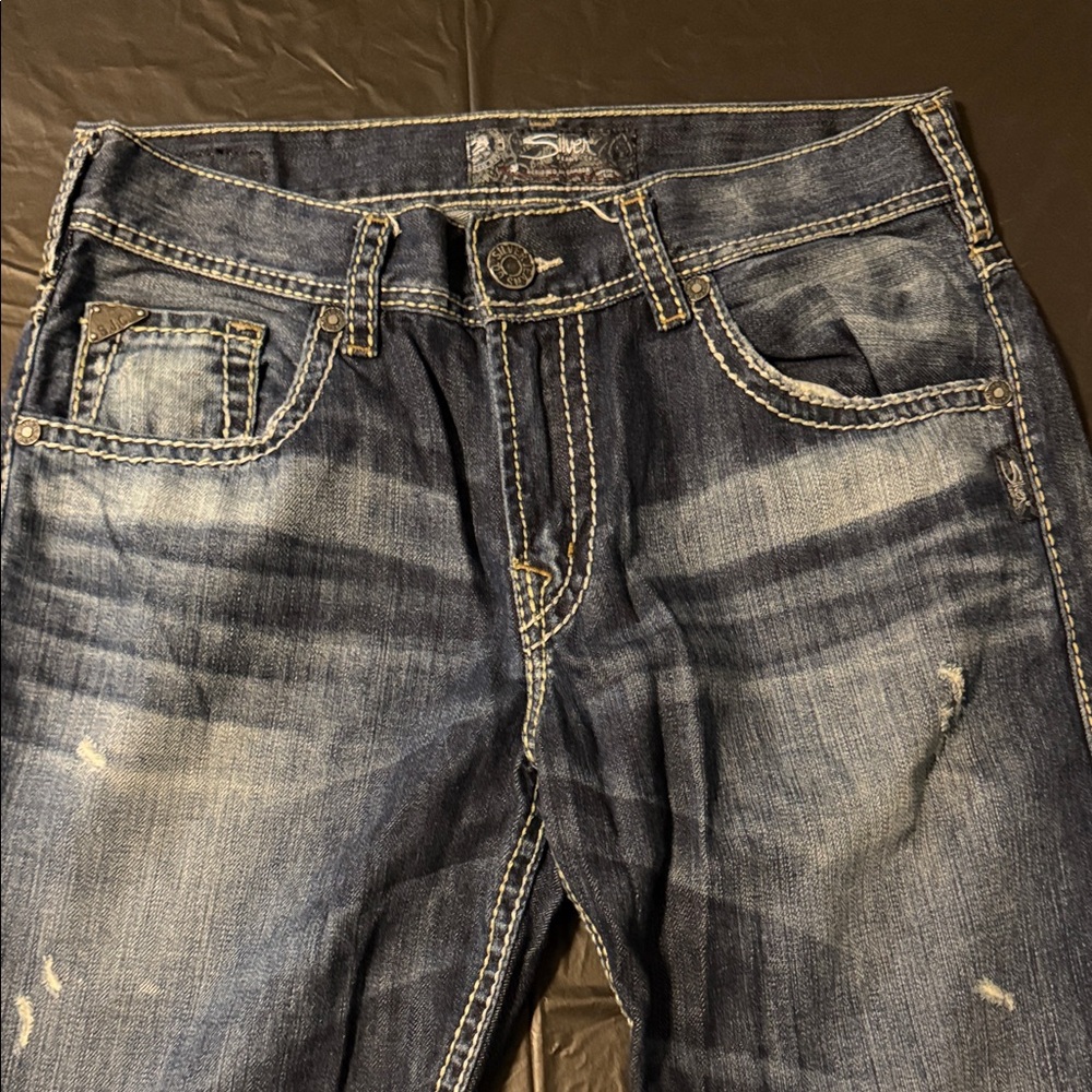 Men’s Silver Gordie Jeans 30x32 
Like New Slightly Worn
